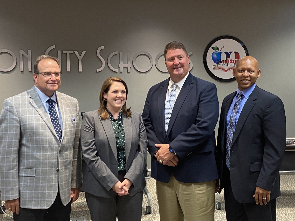 Sharon Powell tweet media