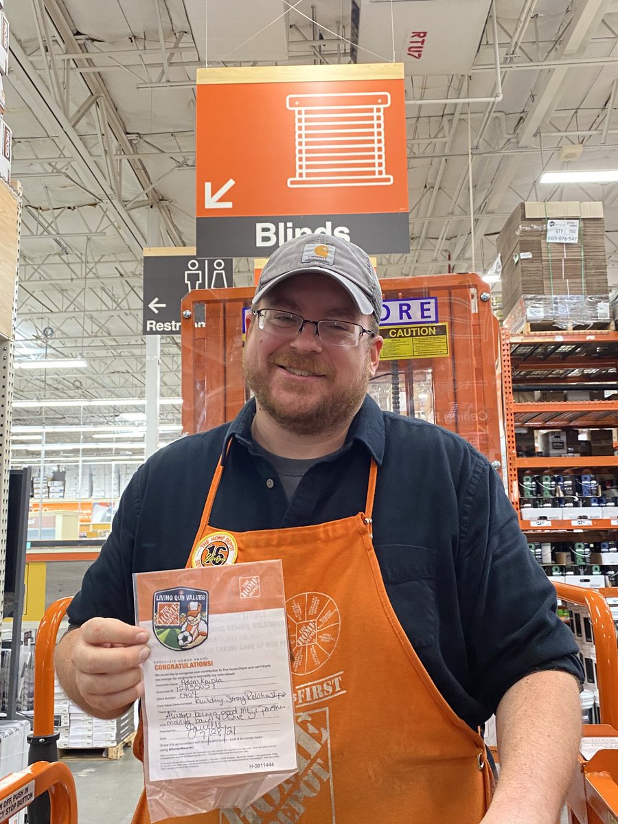 MET showing appreciation to DS of D23/59 Adam. He has created a great partnership between my team and his. Thanks Adam for always working with us. ⁦<a href="/BobMisner2/">Bob Misner</a>⁩ ⁦<a href="/D66Celest/">Sheldon Celestine 🇹🇹🇺🇸</a>⁩ ⁦@Nickel0404⁩ ⁦<a href="/404Rocks/">Home Depot #404</a>⁩