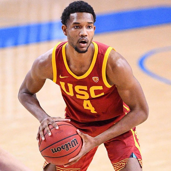 CourtSKingdom's tweet photo. With the 3rd pick in the 2021 NBA draft, the Cleveland Cavaliers select Evan Mobley ⚔️

#BeTheFight https://t.co/8npVXrmKER