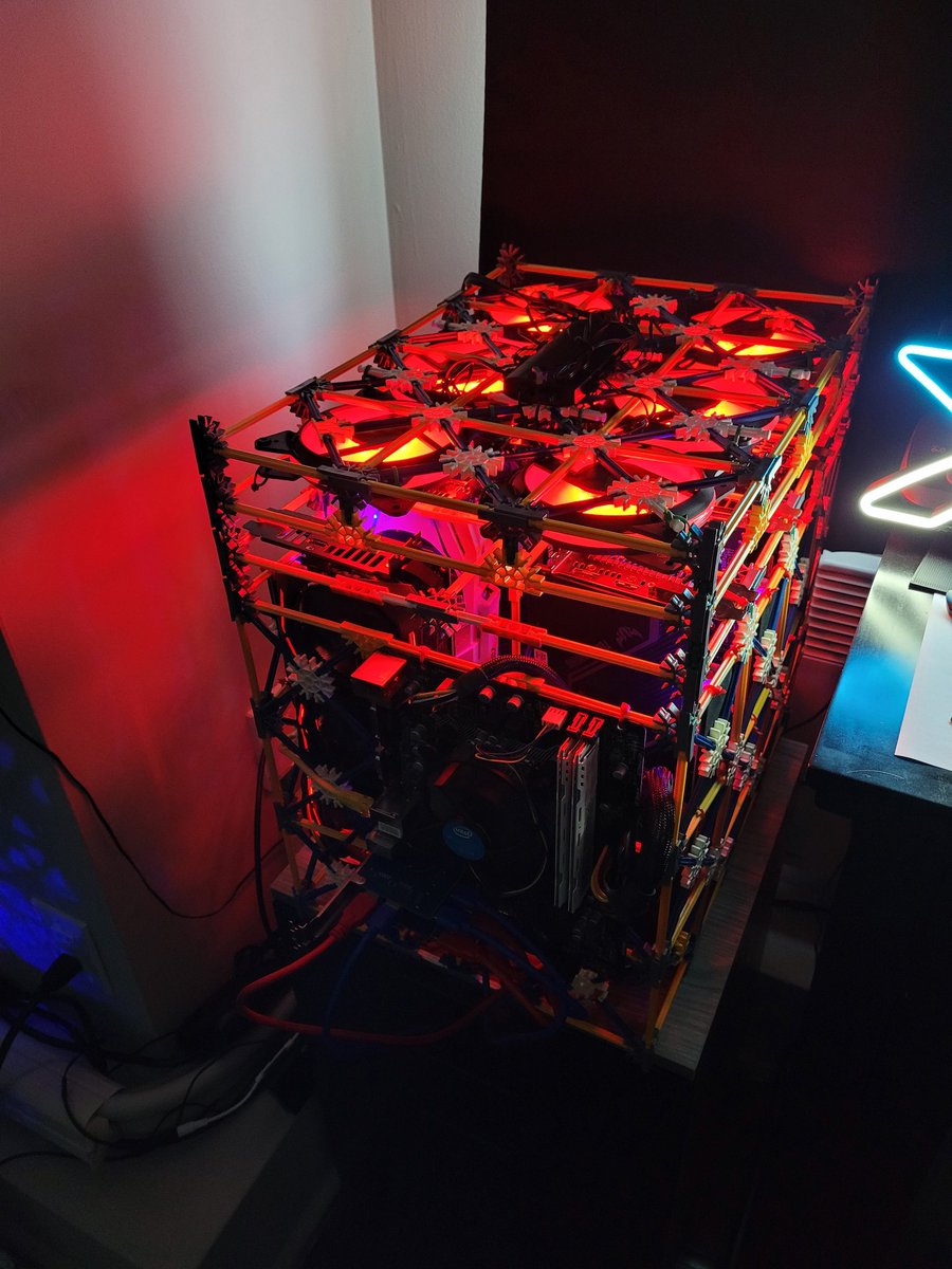 Steven Gill tweet media