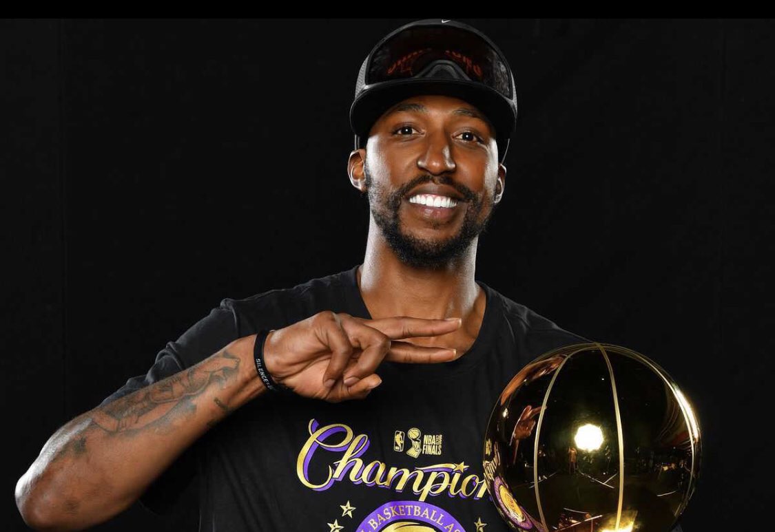 Lakeshow815's tweet photo. To @CaldwellPope,

Thank you for everything. We watched you improve each year. You never gave up and kept pushing yourself to get better. You were a HUGE part of our 2020 championship run. We will never forget it. Forever a Laker. Forever a Lakers champion. 

#Lakeshow https://t.co/Kq685YwERp