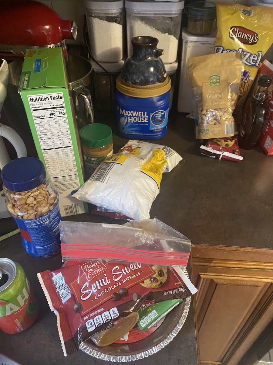 kylemariewrites's tweet photo. And so it begins… #GeekmasInJuly https://t.co/jjDdodZMsu