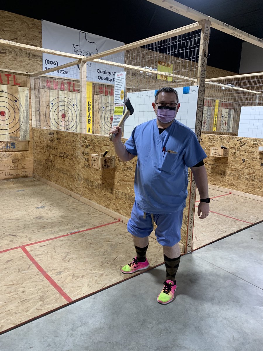 Another successful “B” session with the fellows ⁦@BatsonDO⁩ @ttuhsc ⁦<a href="/XimenaSolisMD/">Ximena Solis, MD 🫁</a>⁩ ⁦<a href="/AruneeMotes/">Arunee Motes</a>⁩ @#dontbeanaxehole #venting #ideas #pulm/ccm