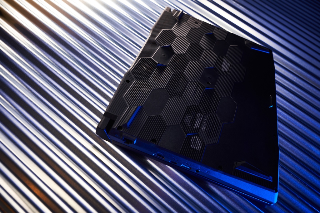 msigaming's tweet photo. Powerful from every angle, inside and out.
2021 Pulse GL series is forged to bear for the power of "#MSIGaming DNA"
- #PulseGL76: https://t.co/aOEYs2XwG3
- #PulseGL66: https://t.co/fVrj893ZoF https://t.co/NoIRR5uJy8