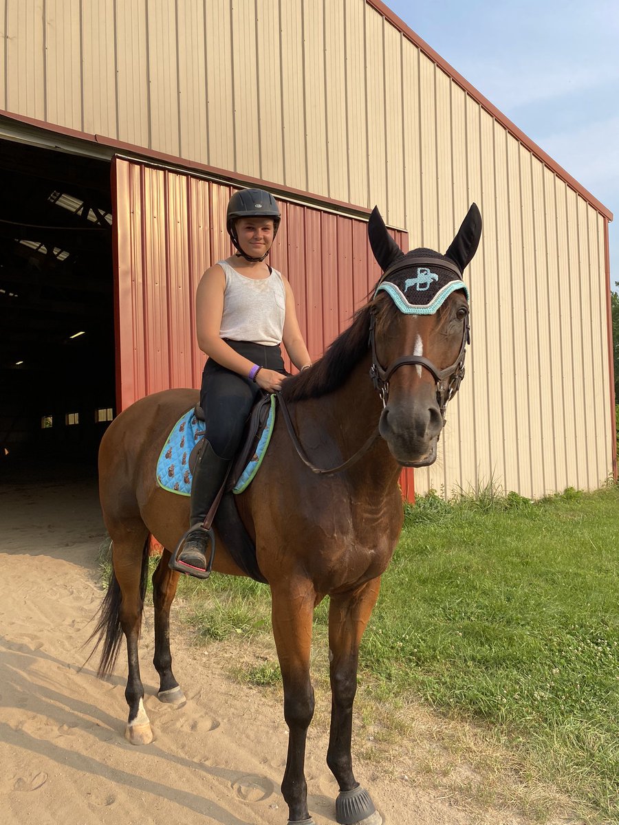 torijada6's tweet image. From big shot stakes winner running against American Pharoah to taking me (greenie who knows nothing) around to now teaching a  15 year old the ropes… I couldn’t love this horse more if I tried. He is worth his weight in gold 🦙🌟💕 #SmartTransition