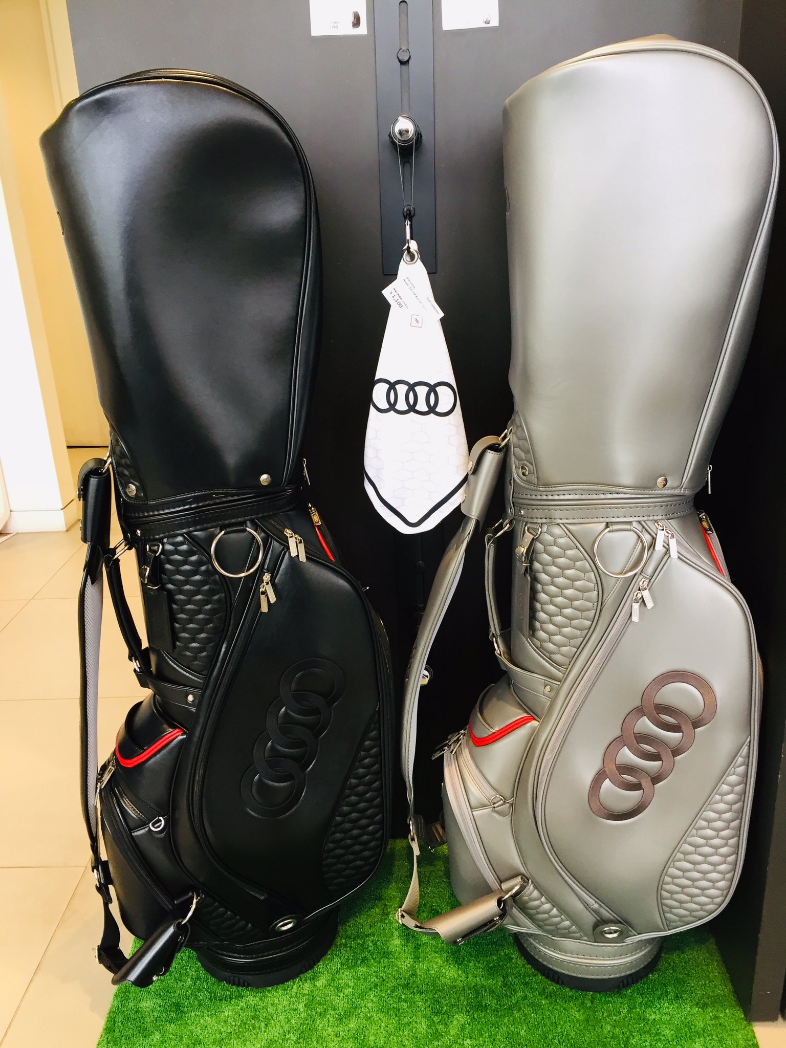 ゴルフで Audi アウディ Audi ゴルフ バッグ ホワイトの通販 By Vegas S Shop アウディならラクマ サイズ Shineray Com Br