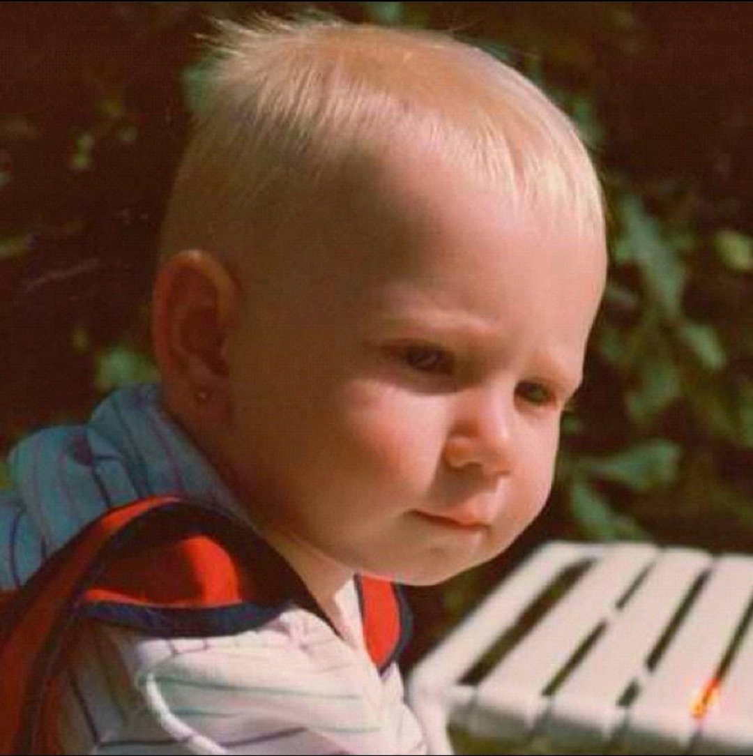 BABY ELÁN 😍😍
<a href="/_elan_/">Elán</a>