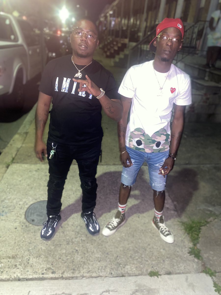 Emoney_NFC's tweet photo. 252 but This ain’t No Mixtape 🤫 #NFCshxt✨✨✨ https://t.co/OGsqqNQULU