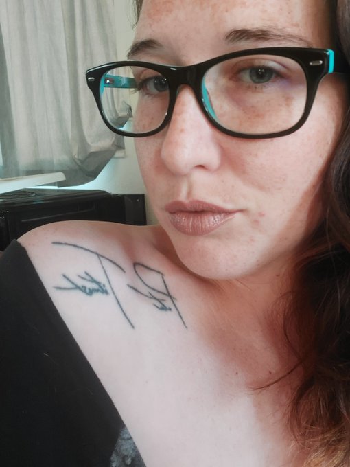 Hey there.  I've got so much more in store for you trust me.  You just gotta look. https://t.co/DBKQEMs73V<a href="/tag/wetwednesday"class="tags"><span>#wetwednesday</span></a>