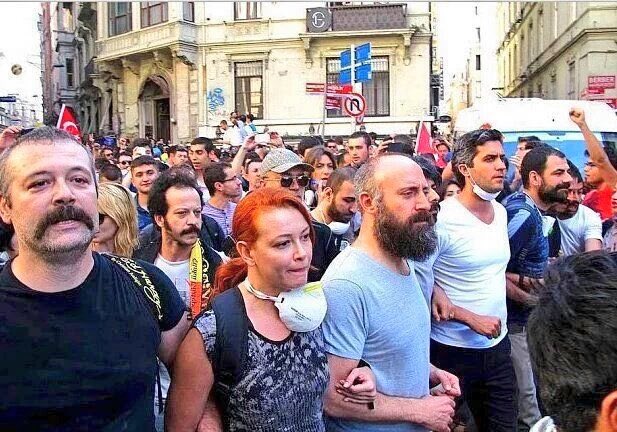Hasankaya_20's tweet photo. Nerdesiniz Çapulcular, Hayvan Hakları diyenler, Ağaç Diyenler.

Binlerce Ağaç, Binlerce canlı telef oldu. Sesiniz biryerinize mi kaçtı şimdi ?
#TürkiyeYanıyor
#PrayForTurkey
#orospiçocukları https://t.co/i9CZpnzPWV