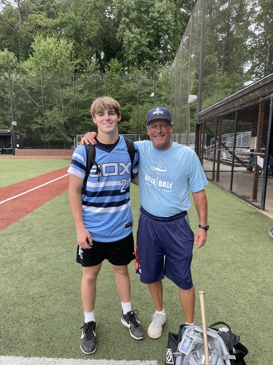 JackAllison2022's tweet photo. Thank you East Coast Sox for 2 great summers! I had the honor of pitching for the EC Platinum team for the last 3 PGTournaments w/ Coach Kevin Raley- a special team that supports each other &amp; led by a great coach!⁦⁦@eastcoastbball⁩ ⁦⁦@MB_Baseball⁩@MikeEwing2⁩ https://t.co/o6nLG8fewF