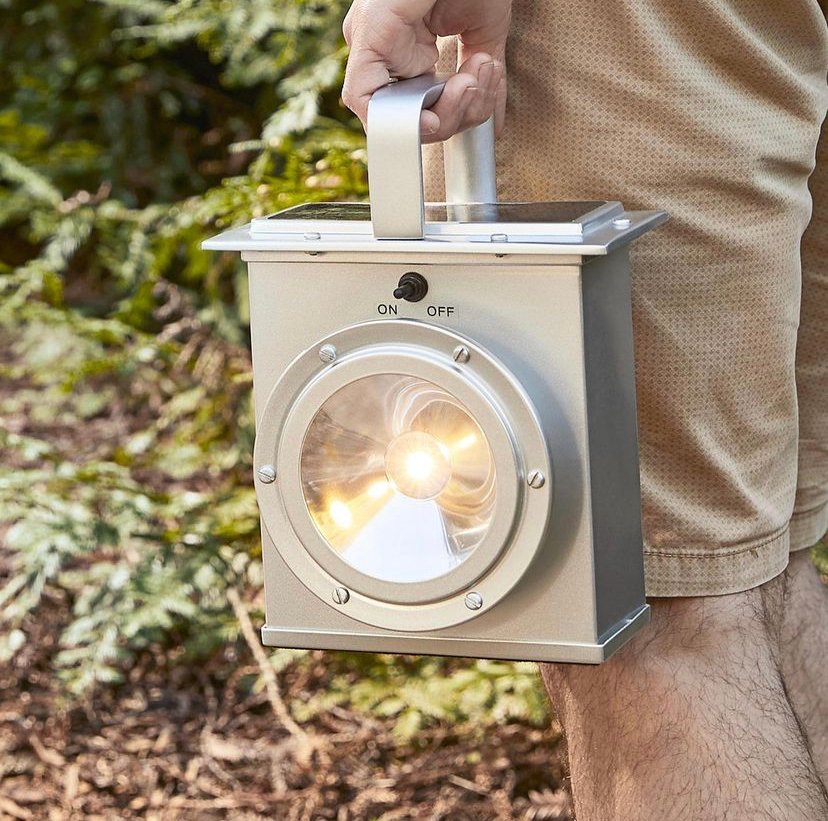 seesparkgo's tweet image. All of the comforts of home + an homage to a deep love for adventure, the @Airstream_Inc x @potterybarn collection couldn&apos;t be more of a dream! 💭 With purposeful items for every travel-loving individual, this collection Is a must-have. Shop here: bit.ly/2TBmi0O