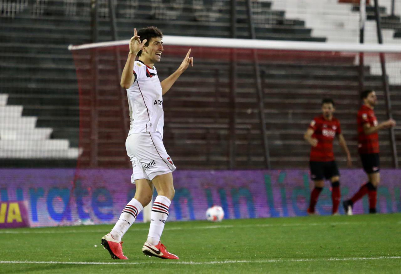 Newell's Old Boys on Twitter: "La noche de Justo ?? Un gol y tres asistencias para Giani, fundamental con sus intervenciones en ataque para la victoria de esta noche. https://t.co/87amPbcEb7" / Twitter