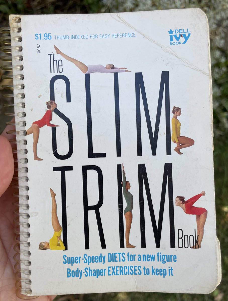 JackpotBook's tweet image. If turning pages isn’t enough exercise … #readingexercises