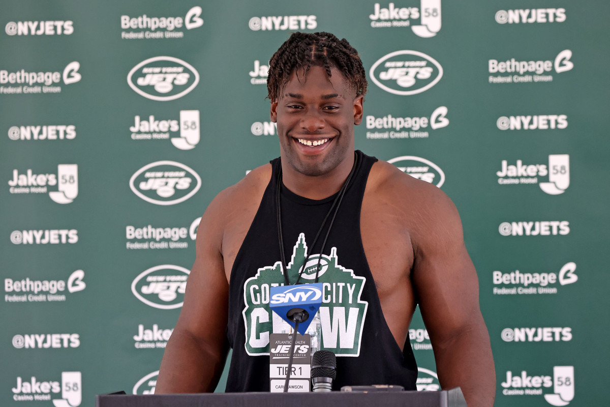Speedy Carl Lawson is a Jets force