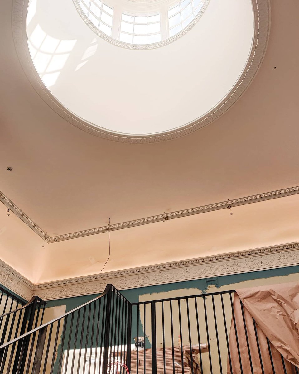 Topping & Company Booksellers of Bath tweet media