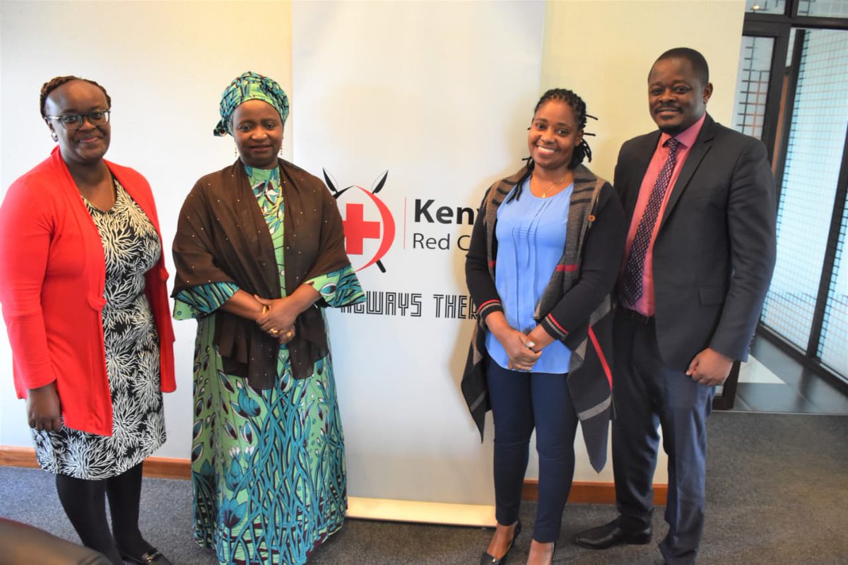 KenyaRedCross's tweet photo. Our Secretary General, Dr. @AshaMohammed_ hosted @KenyaMedics_KMA President Dr. Were Onyino and KMA CEO Dr. Njoki Fernandez for a partnership meeting on strengthening collaboration in humanitarian interventions in #Health, #DisasterManagement and #YouthProgrammes https://t.co/ZcT7Y0Sc0a