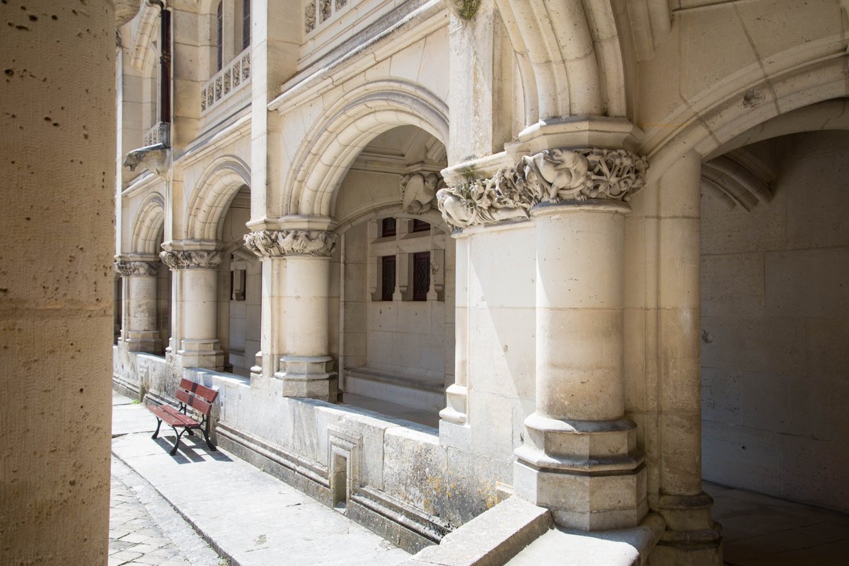 Nouvel article !! Une idée de sortie pour cet été: direction le château de Pierrefonds dans l'Oise, vous connaissez?

mysweetescape.fr/2021/07/29/vis…

#BlogueursHdf  #HautetFort <a href="/OiseTourisme/">Oise Tourisme</a>