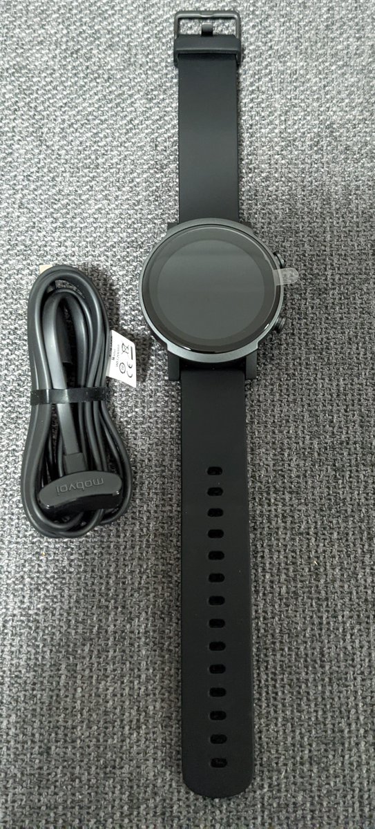 Twe3H's tweet photo. Ticwatch E3 is here and I am ready for #hiitchallengewithTicWatchE3 @Mobvoi_Official @Boot88393732 @split2nd1 @Asdfsandy1 @degenerekt @echipbk @fahooty https://t.co/hGSRkXIR3l