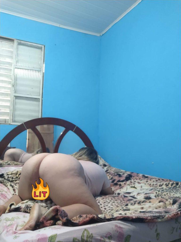 rmaiia9_'s tweet photo. Eu amo essa posição 😈 e você gostaria de me pegar nessa posição? 😏👅 https://t.co/0OhmlGtT69