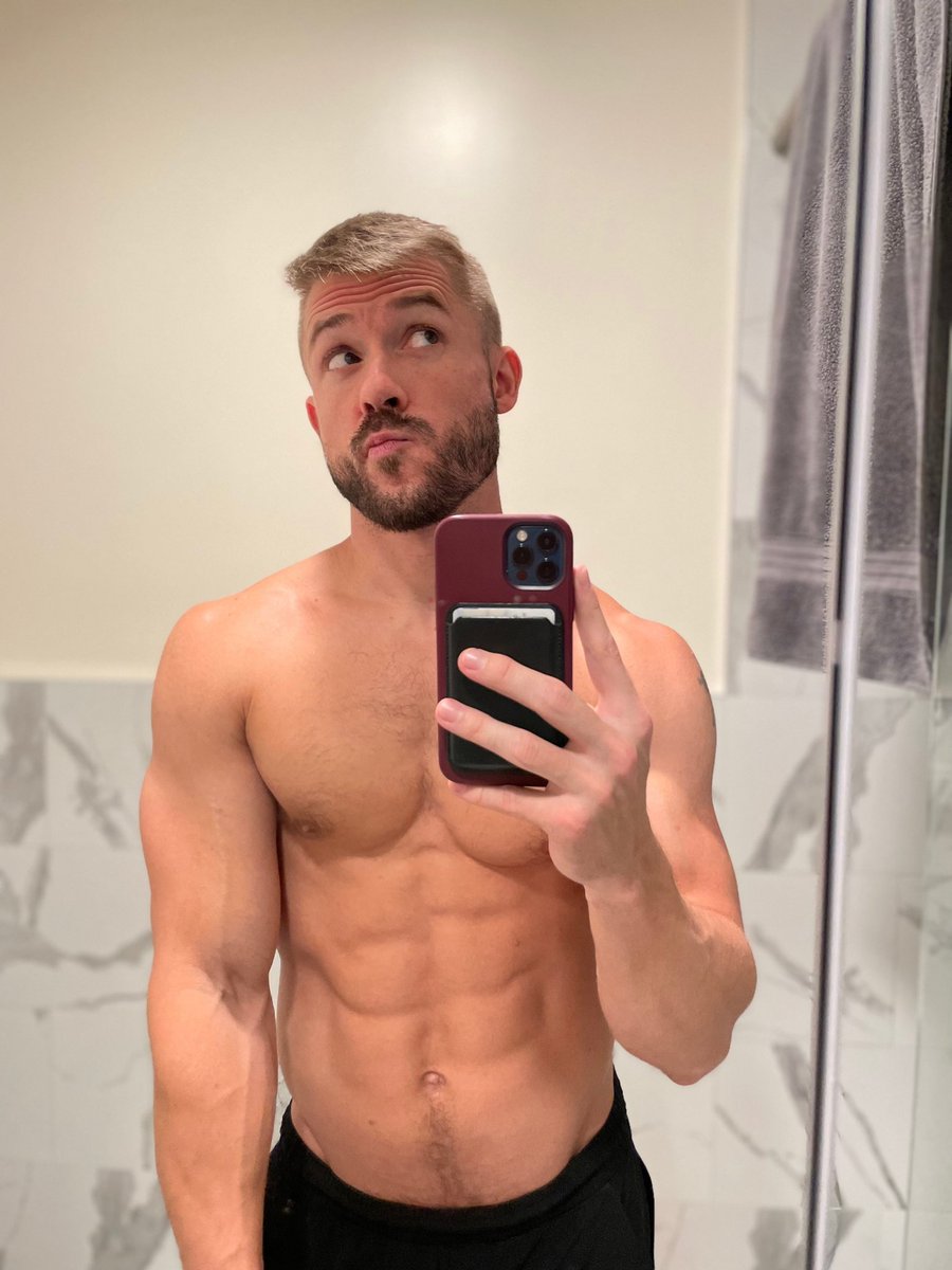 The beard got pretty beardy while I wasn’t looking 😆