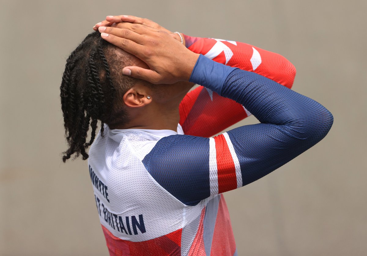 What a star. What a moment. What it means to win an Olympic medal. 🤩

#TeamGB