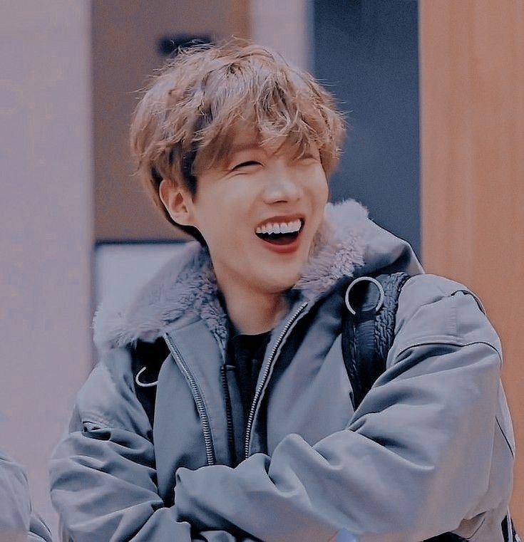 Aguustiinaa1802's tweet photo. You are my hope. 💜🐿💜
#siguebrillandosolecito
#hobiereselmejor
#TEAMAMOSHOBI
#HOSEOK #hobiteamamos
#Bts @BTS_twt 💜 https://t.co/0ggGrLCmUe