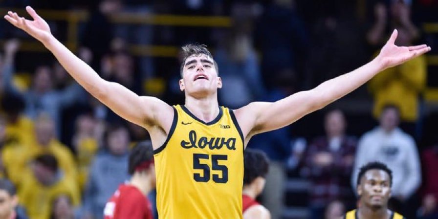 overtime's tweet photo. LUKA GARZA TO THE PISTONS AT #52 💪 (via @IowaHoops) https://t.co/jxGLMN5DTZ