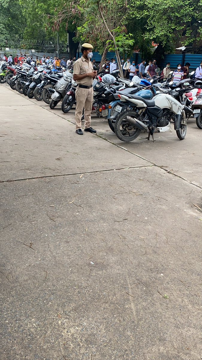 arvindbhardwajk's tweet photo. #PMOIndia #CovidIsNotOver seen in real life official COVID protocol follow social distancing https://t.co/R7PjuISo5n