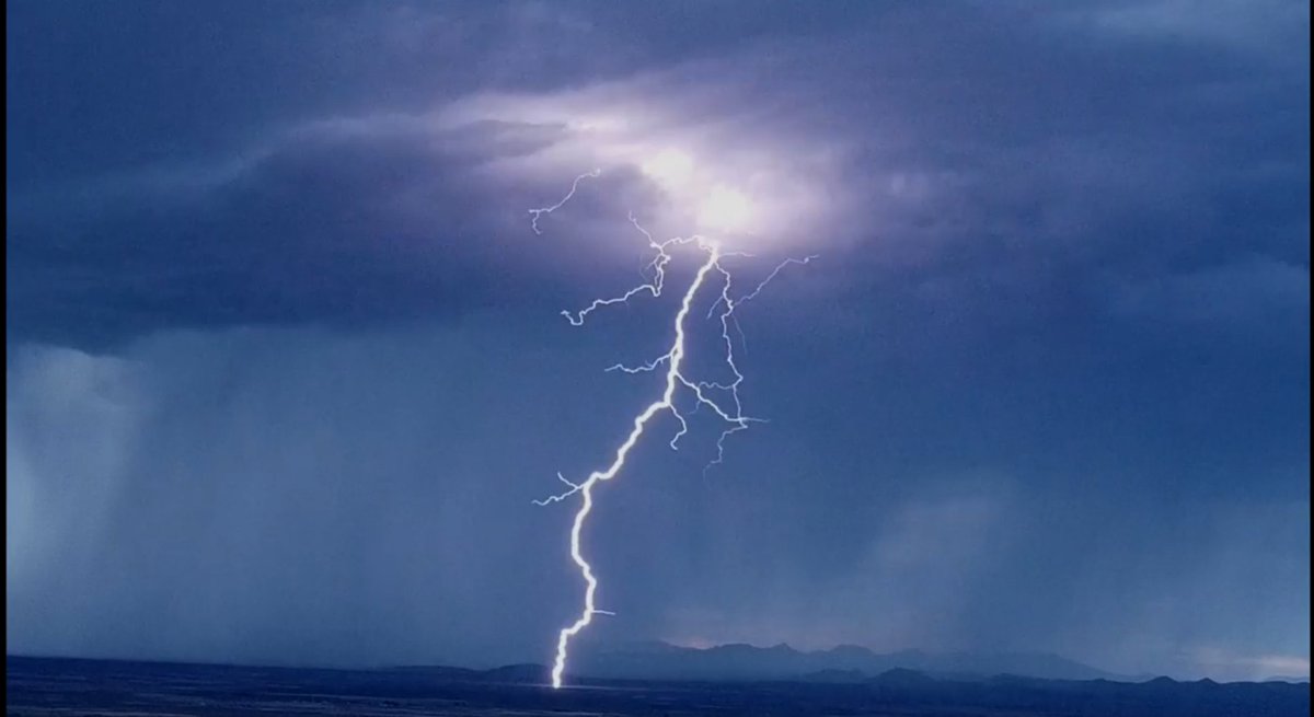 Lightning strike Cochise County captured from my drone
#azwx