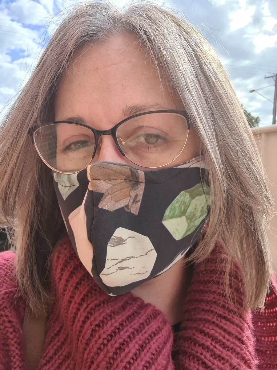 sediAus's tweet photo. Made myself a #geology face mask! I'm smiling behind it :-) #ScientistsWhoSew https://t.co/QWXHMrRdp7