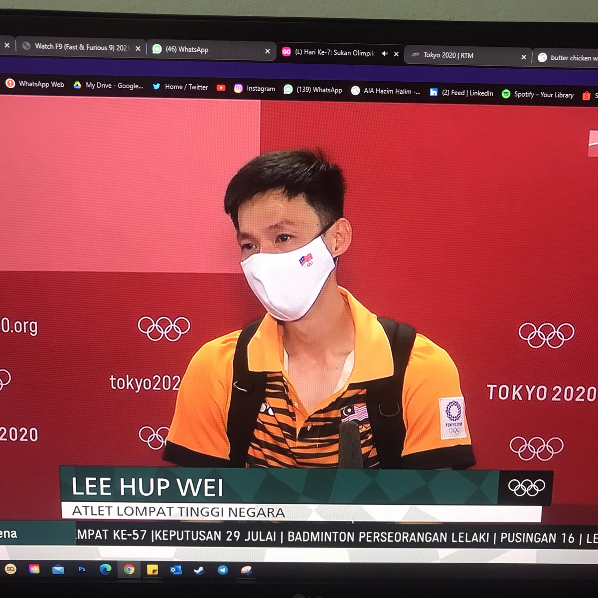 hazimhalimmmm's tweet photo. 😭 jangan nangis Lee Hup Wei. Dah cukup membanggakan dah wakil Malaysia ke Olimpik 🥺 https://t.co/Qy6NtjvVGW