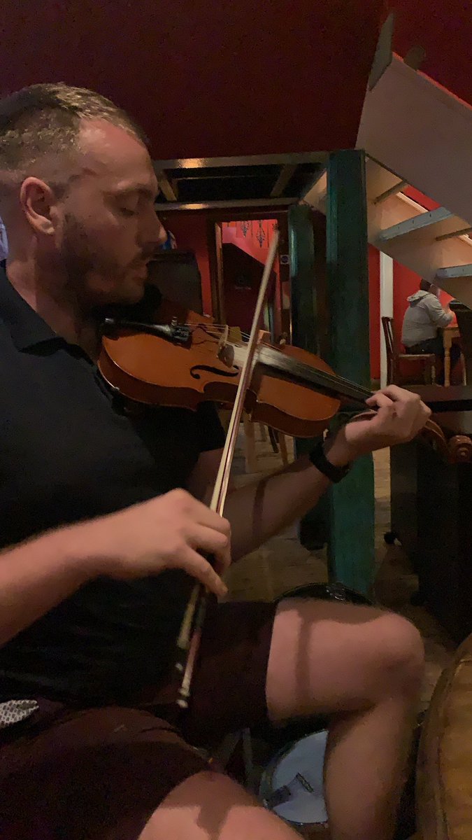 Join us tonight from 5 pm - 12 am!
Delicious Scottish food 🥘 &amp; drinks 🥃 

Scottish Traditional Music Session 🎻 from 9 pm. 

Mad Hatters 🎸 open 6 pm - 12 am Friday and Saturday
Glow Bar 🍹 open 7 pm - 12 am Friday and Saturday 
#inverness #highlandsofscotland