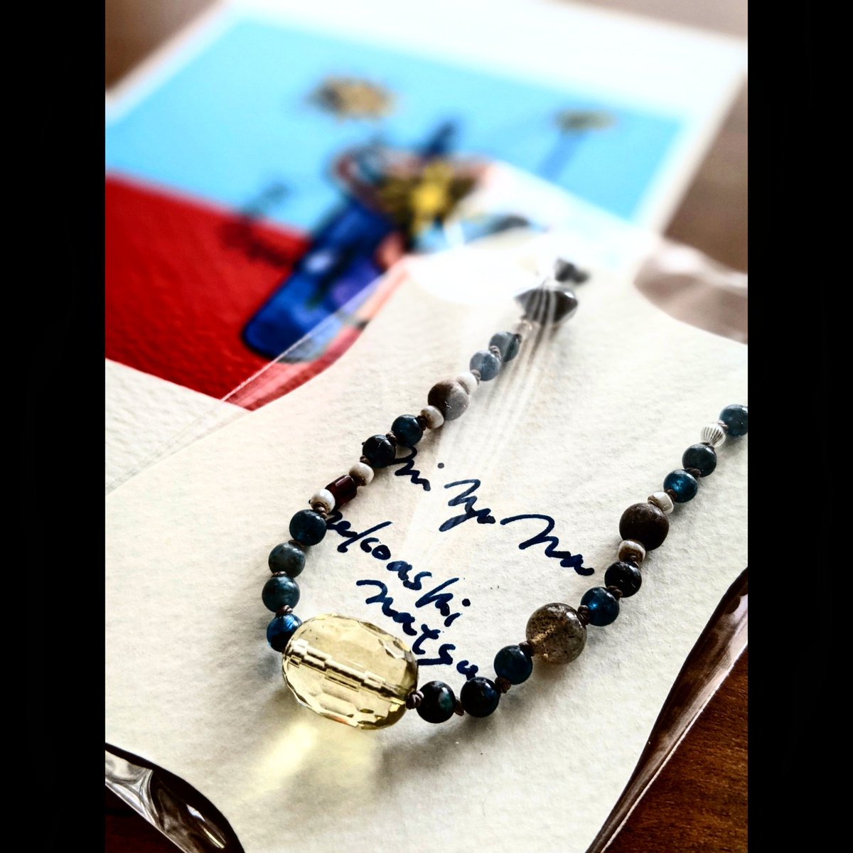 miyuna2019's tweet photo. 同デザインの受注製作販売も即日完売ありがとうございました✨
 心を込めてお作りします💚

MiYuNa 猫足 natsu🌿
 https://t.co/BTplNbYMDf @Creema_jp

#レモンクォーツ #アパタイト #クリソコラ #スモーキークォーツ #ラブラドライト #ブレスレット #天然石 #シルクコード  #アクセサリー https://t.co/L4nUxp39Wp