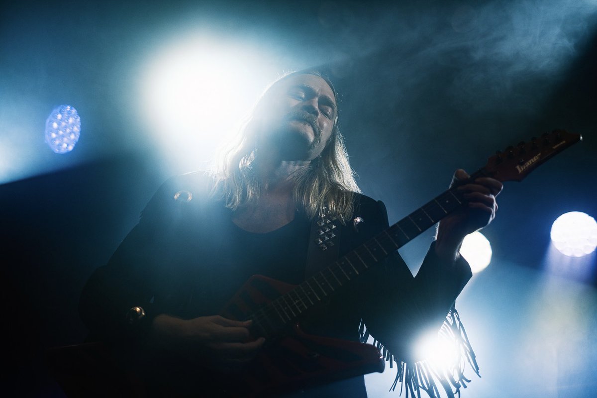 A couple of weeks ago I took the first concert photos in over a year. Was fun. 

Tyrantti / 16.7.2021 On The Rocks, Helsinki.

#concertphotography #heavymetal #photography https://t.co/R39aJrsM7i