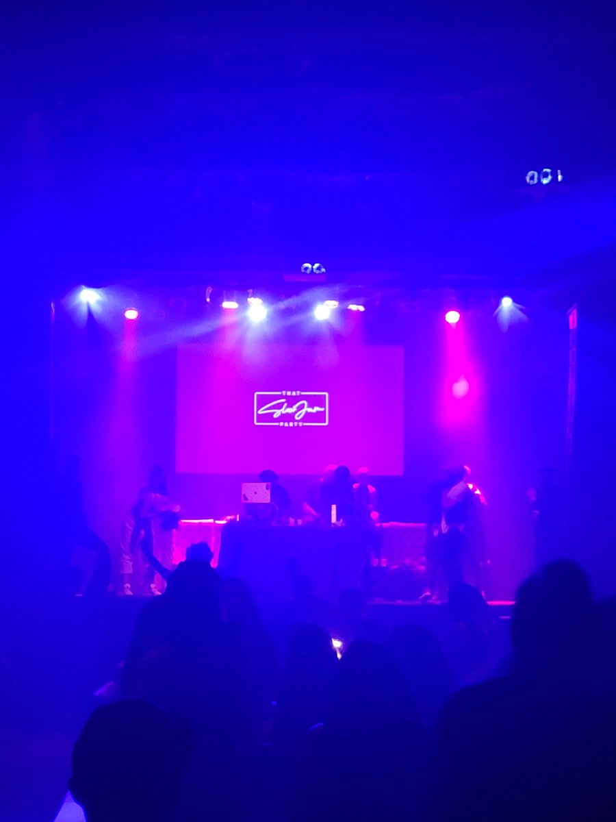 Kodele_mua's tweet image. TONIGHT WAS NECESSARY!!! THIS WAS AMAZING!! OUR FORST SLOW JAM PARTY!!! 

THE VIBESSSSSSSSSSSSSS!!! 

HUGE SHOUTOUT &amp;amp; THANK YOU TO @RebekaDawn @ThatDudeMCFLY @ThisIsJester @heylissamonet &amp;amp; EVERYONE ELSE INVOLVED!!!

#THATSLOWJAMPARTY IS EVERYTHING!!!!!