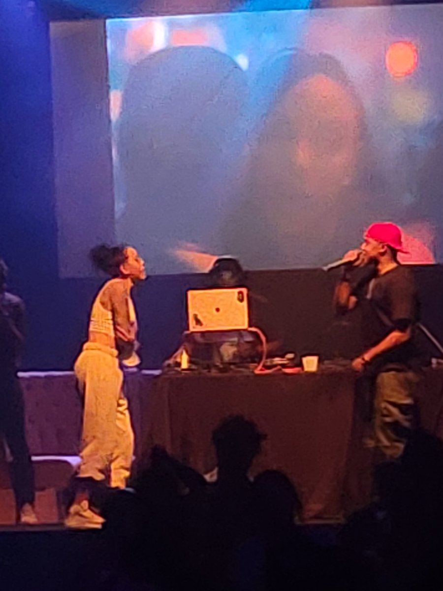 Kodele_mua's tweet image. TONIGHT WAS NECESSARY!!! THIS WAS AMAZING!! OUR FORST SLOW JAM PARTY!!! 

THE VIBESSSSSSSSSSSSSS!!! 

HUGE SHOUTOUT &amp;amp; THANK YOU TO @RebekaDawn @ThatDudeMCFLY @ThisIsJester @heylissamonet &amp;amp; EVERYONE ELSE INVOLVED!!!

#THATSLOWJAMPARTY IS EVERYTHING!!!!!