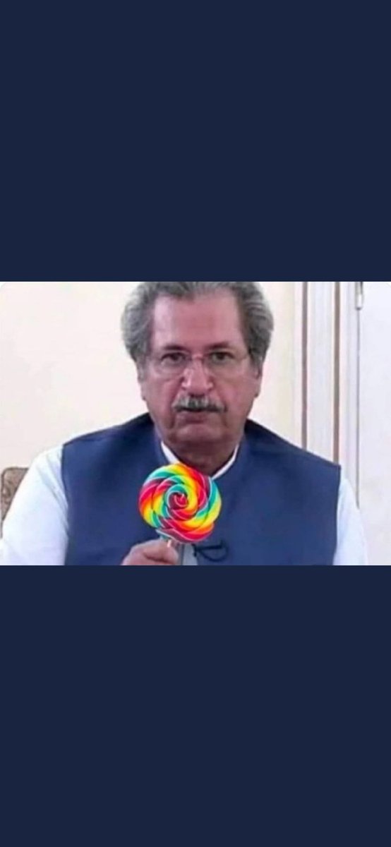 Umer60675615's tweet photo. Lolipop is ready don't worry sb ko mily ga 😂😂#iubstudentswantonlineexam #ShafqatMahmood #ncoc https://t.co/zZphoM62AC