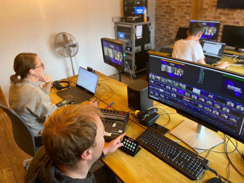 RollNineTV's tweet image. A sneak peek #behindthescenes on our latest production of a fully remote online show The Download for @GettyImages #remotefilming #remoteevent