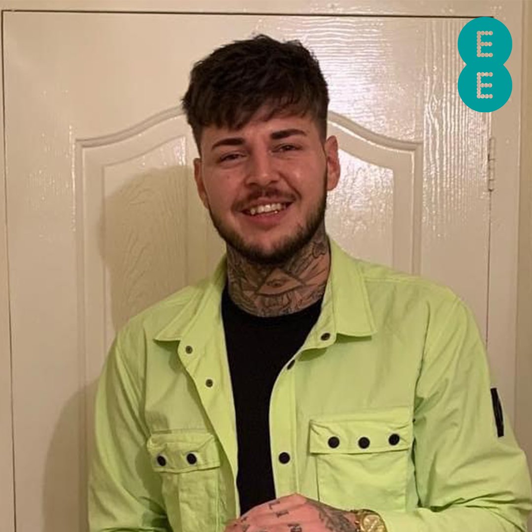 WorkforEE's tweet photo. "Mobile phone discount, 28 days of annual leave, health and dental benefits, cycle to work scheme, 28 hours of volunteering… the benefits we offer are endless!" Curtis Campbell - Team Leader #staffperks #benefits #WorkForEE https://t.co/FMUHTuR7TV
