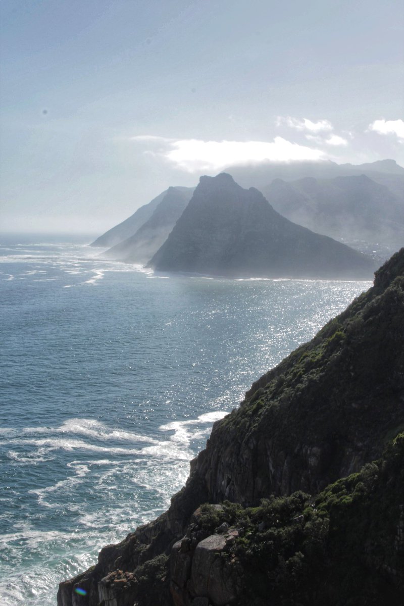 AfricanTrvlCrew's tweet photo. Filming for the @ChapmansPeakSA build up to celebrating #100years
#HoutBay #WesternCape #LoveCapeTown https://t.co/IaYl4DxihM