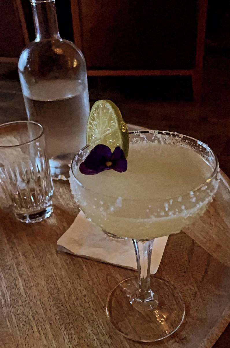 Highly recommend. 🍸