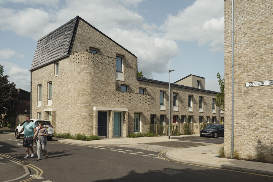 Why applicants may now face literal #beauty tests, despite government assurances: planningresource.co.uk/article/172358…

Comment from @Davidurbedcoop1, <a href="/AlynNicholls/">Alyn Nicholls</a>, <a href="/bartonwillmore/">Barton Willmore, now Stantec</a>, <a href="/RTPIPlanners/">Royal Town Planning Institute</a>, @AgrawalPooj and @No5Chambers