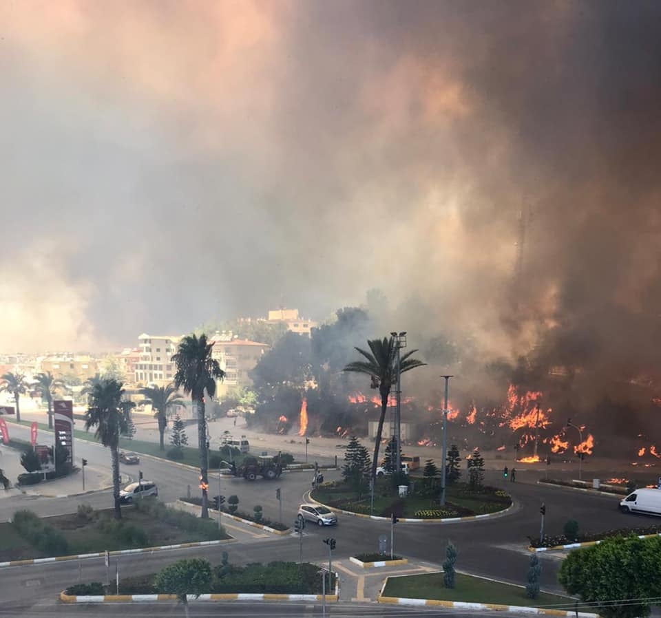 For some reason, the world press and the world's citizens, who were shocked by the fires in Australia, are now dumb, blind and deaf. They do not support Turkey, on the contrary, they continue their lives as nothing had happened. May God and his friends help Turkey! #PrayForTurkey