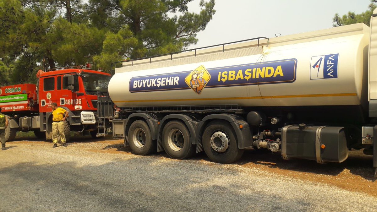 Ankara Büyükşehir Belediyesi olarak iki gündür araçlarımız ve mesai arkadaşlarımızla Antalya ve Mersin’deki yangın söndürme çalışmalarına destek oluyoruz.

Yangınla mücadele eden tüm ekiplere ve bölgedeki mesai arkadaşlarımıza kolaylıklar diliyorum.