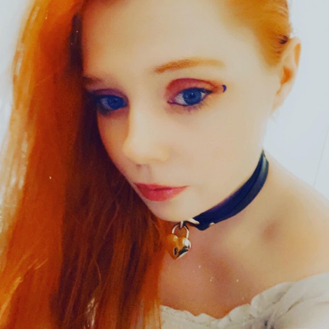 I really love this outfit. I&rsquo;m never getting over crop tops. They&rsquo;ll always be in fashion in my mind