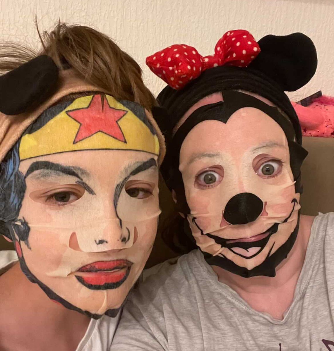 How fabulous! We love seeing your selfies! Keep sending them in, they make us v happy here at #MadHQ Thank you for sharing @Make_up_Mama & helping us spread the Mad Beauty magic! #selfie #madbeauty #selfcare #fridayfeeling #sheetmask #facemaskfriday #funfriday #itsfriday