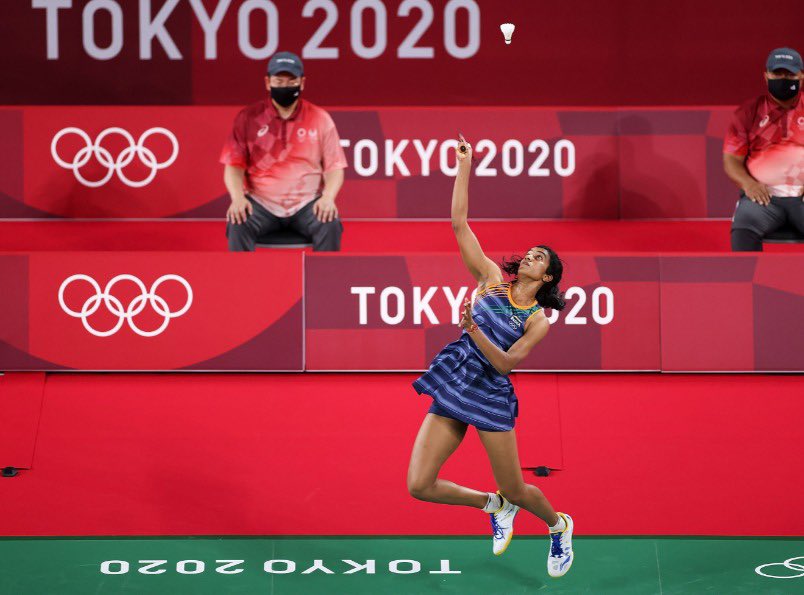 maashree's tweet photo. 👏🏻👏🏻Congratulations all the very best for next round India Proud of u @Pvsindhu1 🏸🥇#Olympics     #TokyoOlympics2020   #TeamIndia    #TokyoOlympics #IndiaAtTokyo2020 #Cheer4India 🇮🇳  #Tokyo2020    #UnitedByEmotion #Badminton   #PVSindhu https://t.co/06LWXMsSy4