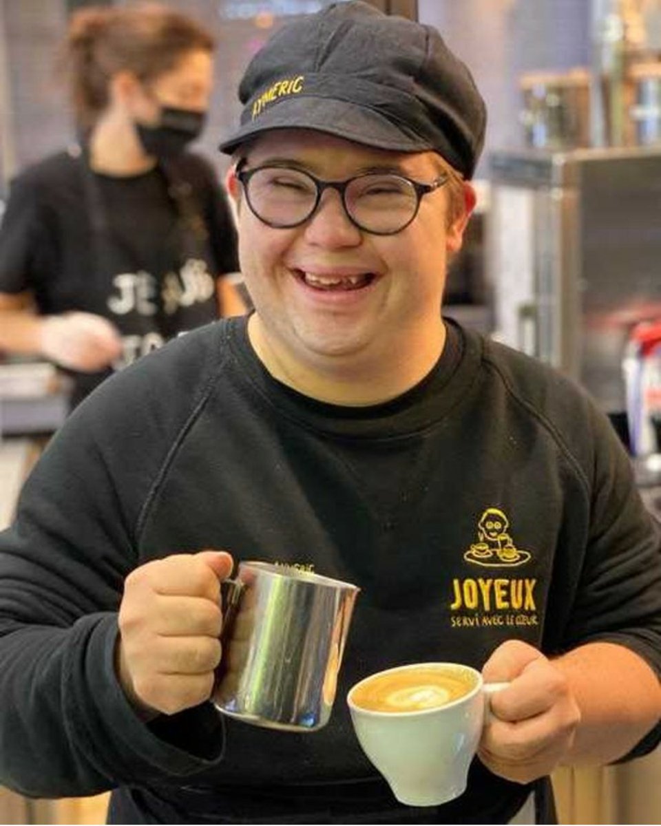 🇫🇷 À Lille, le « Café Joyeux », un café-resto qui emploie des personnes atteintes de trisomie 21, d'autisme ou de troubles cognitifs, va prochainement ouvrir ses portes. Il en existe plusieurs en France. Leur mission est de changer le regard sur le handicap. 👏🙏 (Lille Addict).