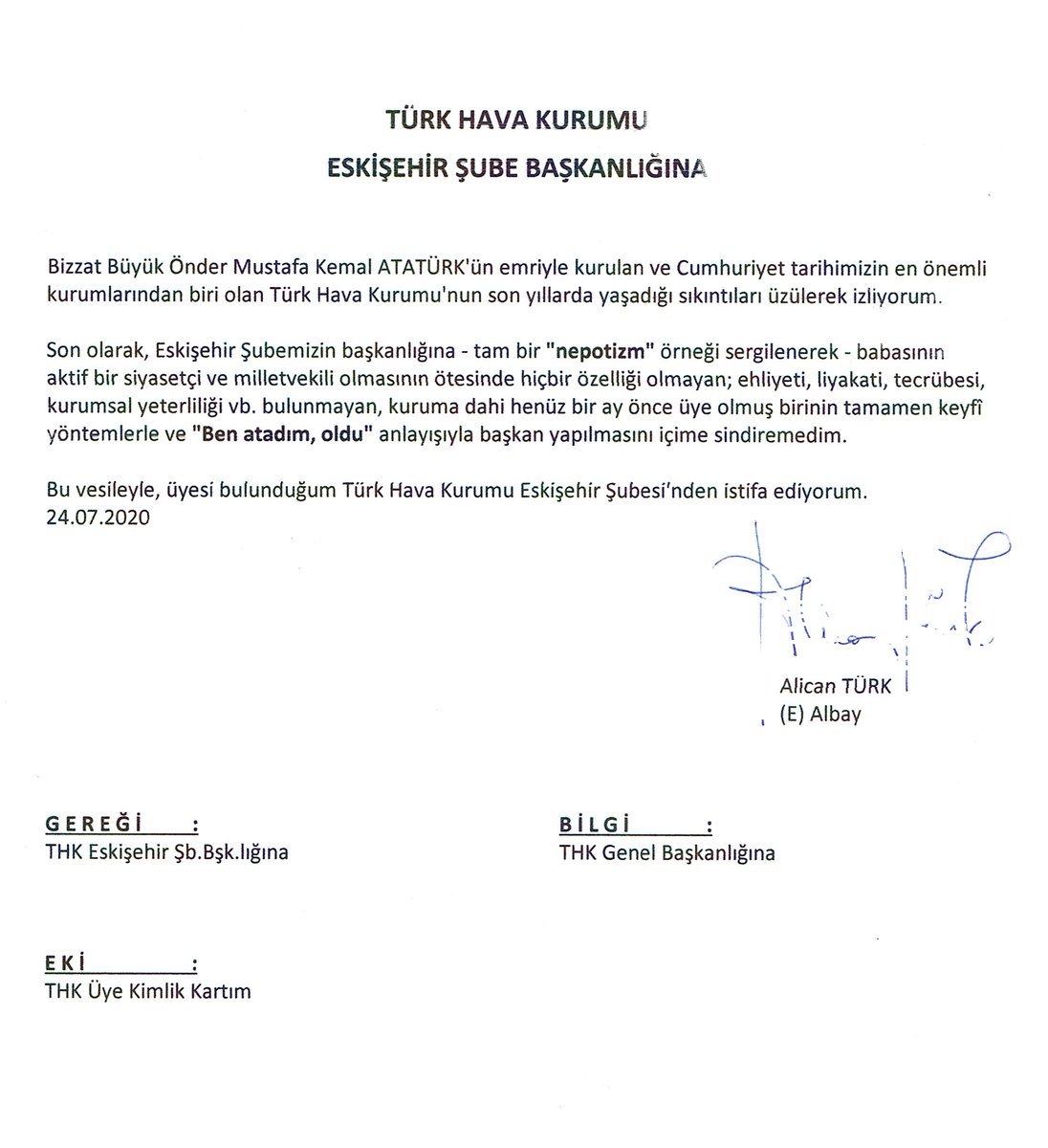 Geçtiğimiz yıl tam da bu günlerde, şubenin başına "AKP Mv.'nin oğlu" olmaktan başka hiçbir niteliği olmayan birini tepeden atama yoluyla getirdikleri için THK'dan istifa etmiştim.
Bugün bir yangın uçağı bile kaldıramayan THK'nın aczini ve acıklı durumu hep birlikte görüyoruz.
